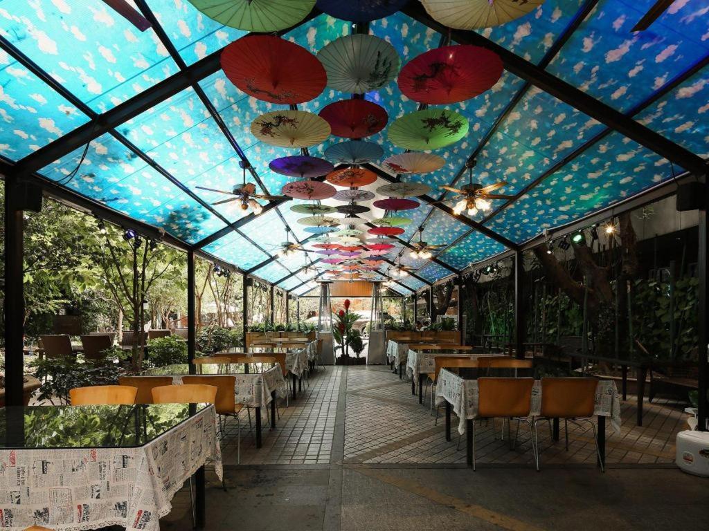 Royal Garden Hotel Kuangcsou Kültér fotó